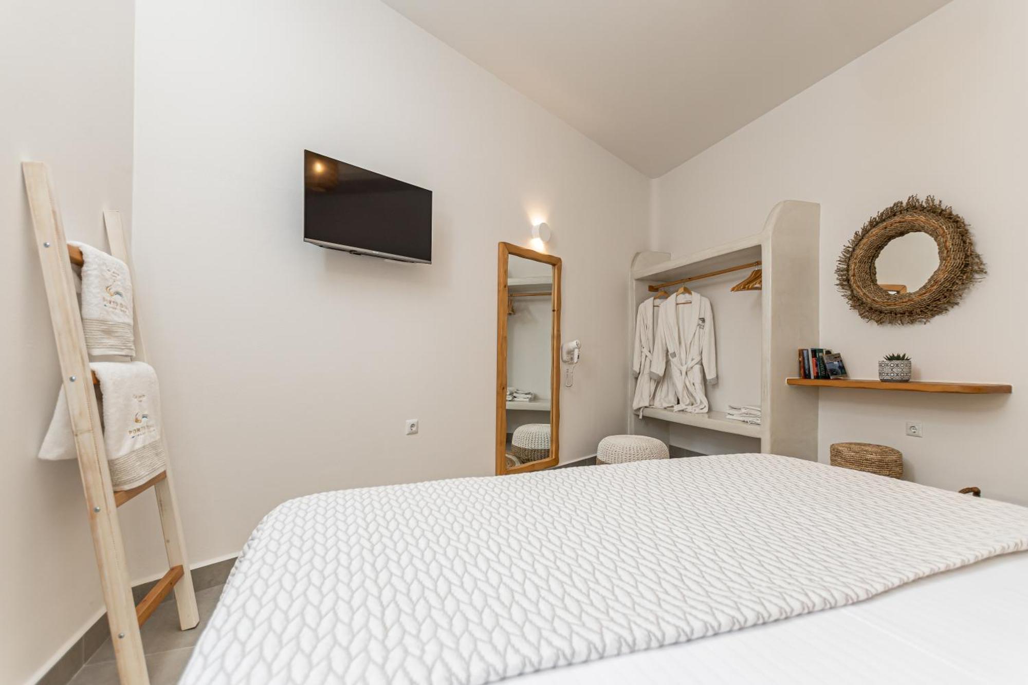 Porto Dema Luxury Suites Schoinoussa Exteriér fotografie