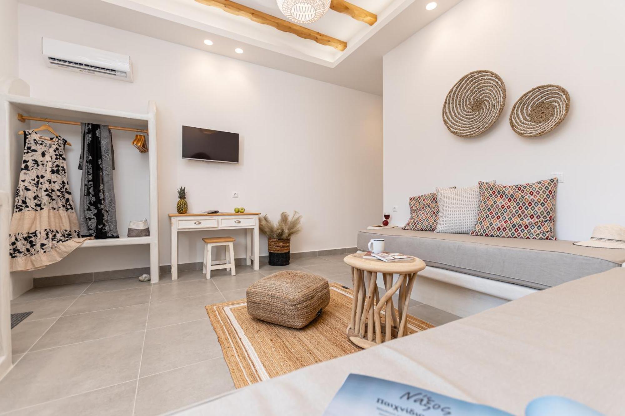 Porto Dema Luxury Suites Schoinoussa Exteriér fotografie