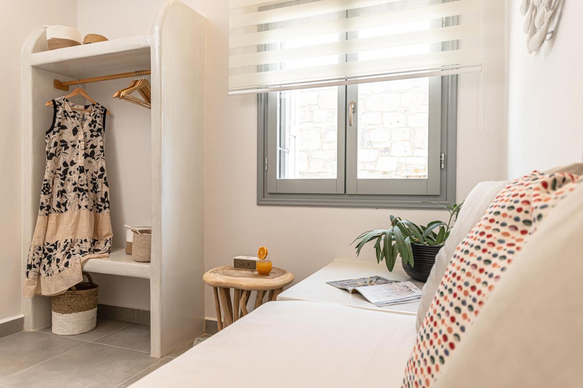 Porto Dema Luxury Suites Schoinoussa Exteriér fotografie
