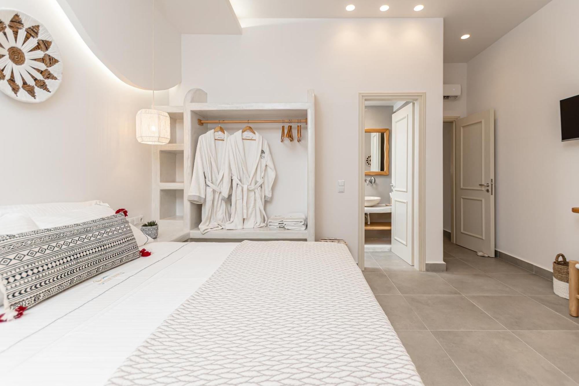 Porto Dema Luxury Suites Schoinoussa Exteriér fotografie