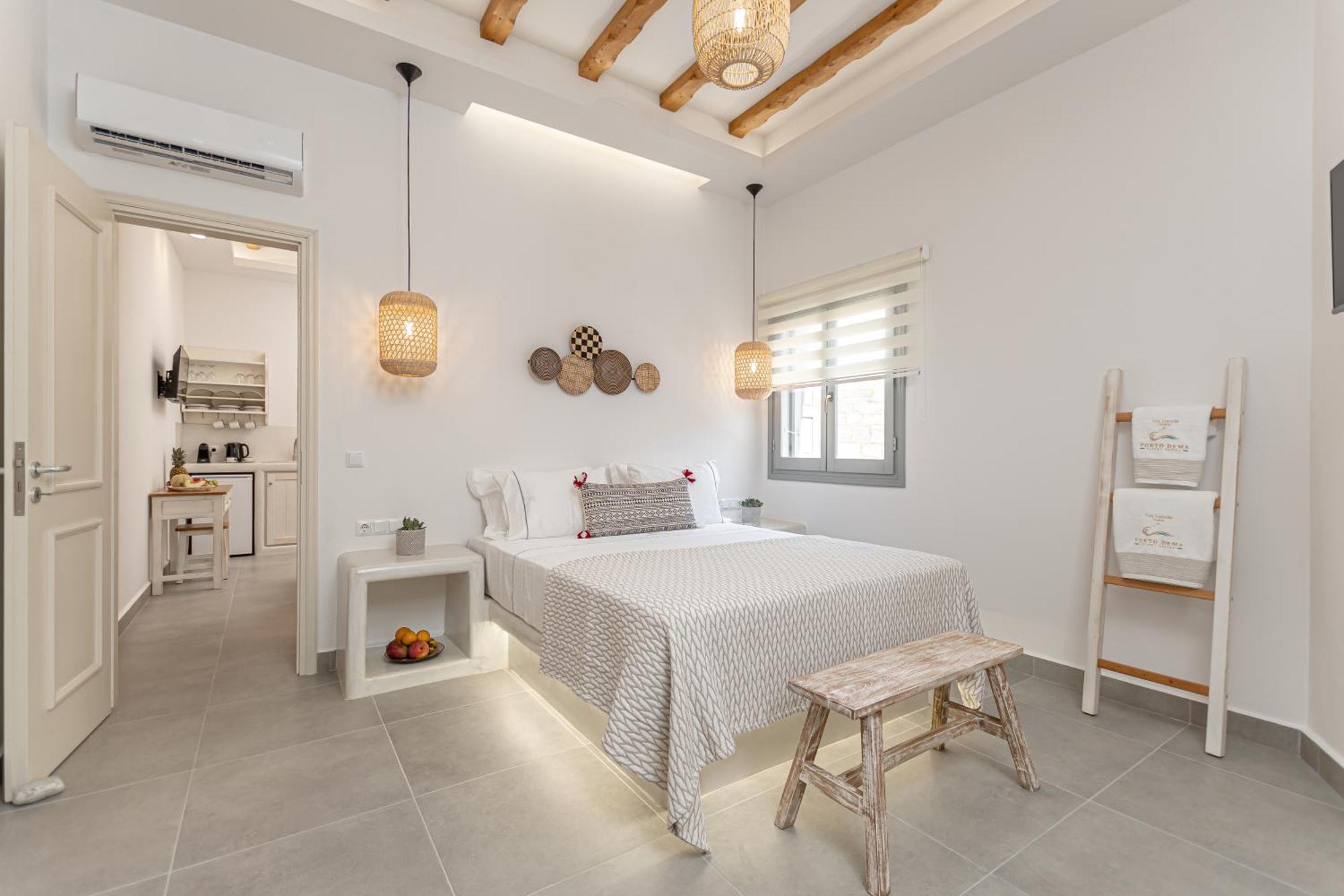 Porto Dema Luxury Suites Schoinoussa Exteriér fotografie