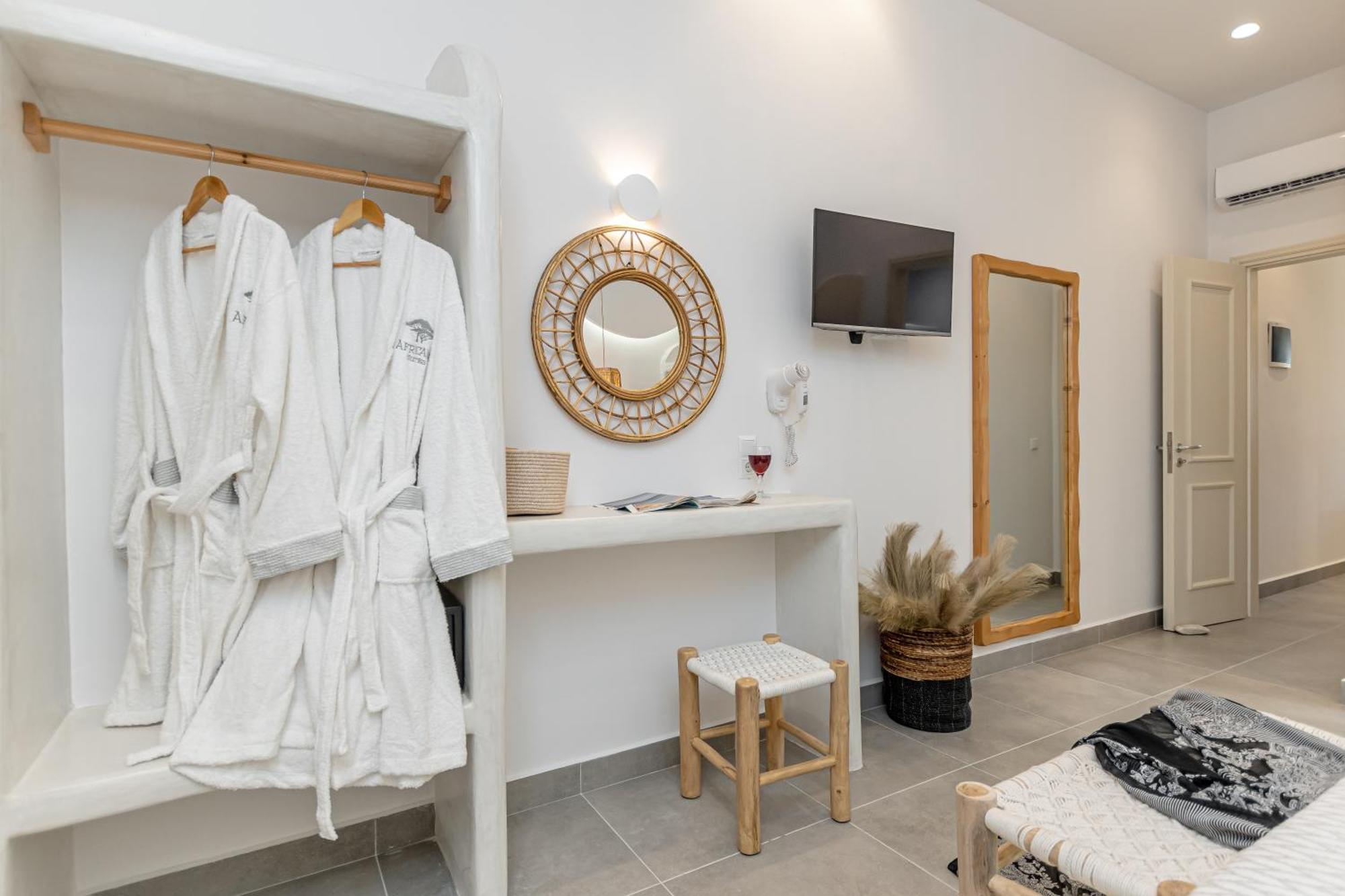 Porto Dema Luxury Suites Schoinoussa Exteriér fotografie