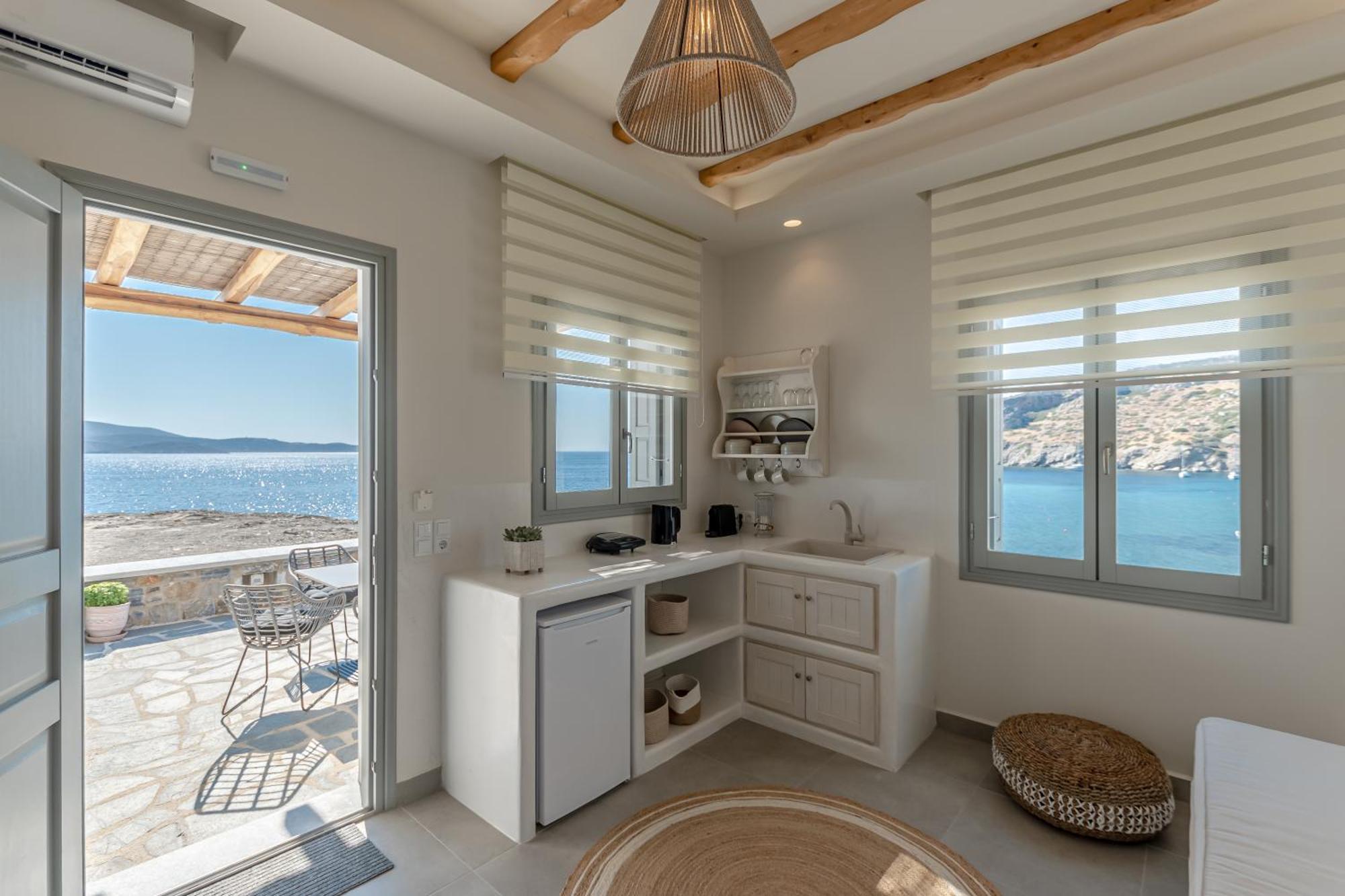 Porto Dema Luxury Suites Schoinoussa Exteriér fotografie