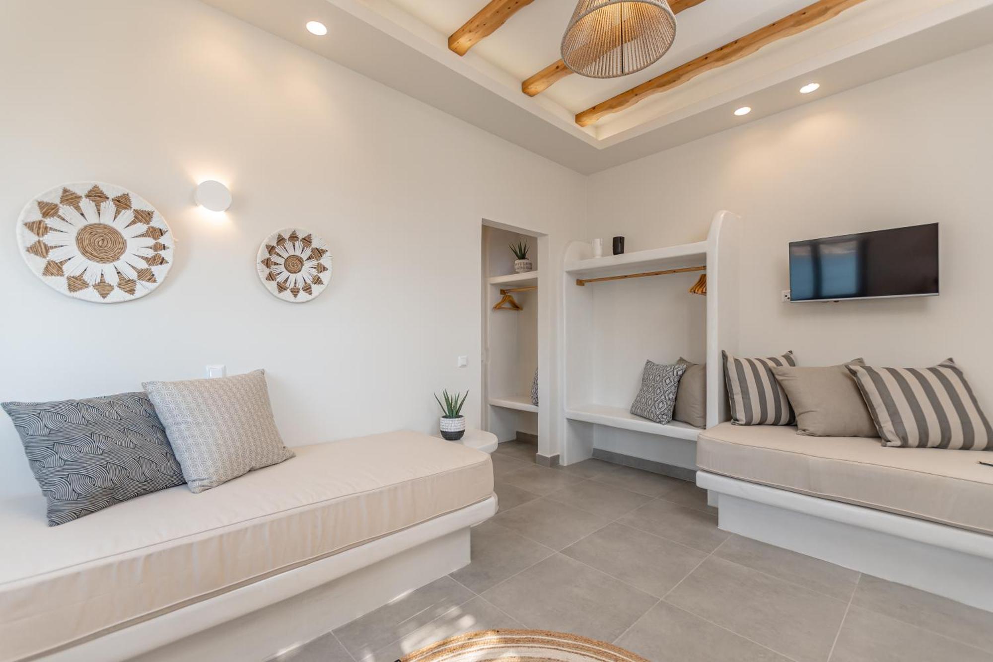 Porto Dema Luxury Suites Schoinoussa Exteriér fotografie